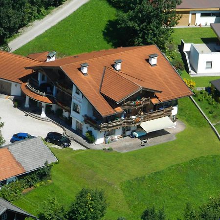 Hauser's Ferienhof Hart im Zillertal Exterior foto