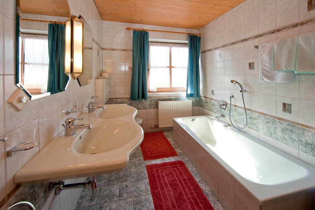 Hauser's Ferienhof Hart im Zillertal Exterior foto